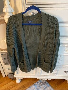 American Eagle Outfitters Olive Open-Knit Button Cardigan